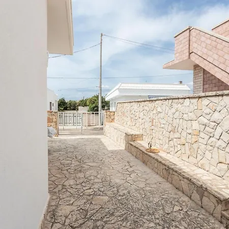 Fonni Fronte Mare - Apulia Capilungo